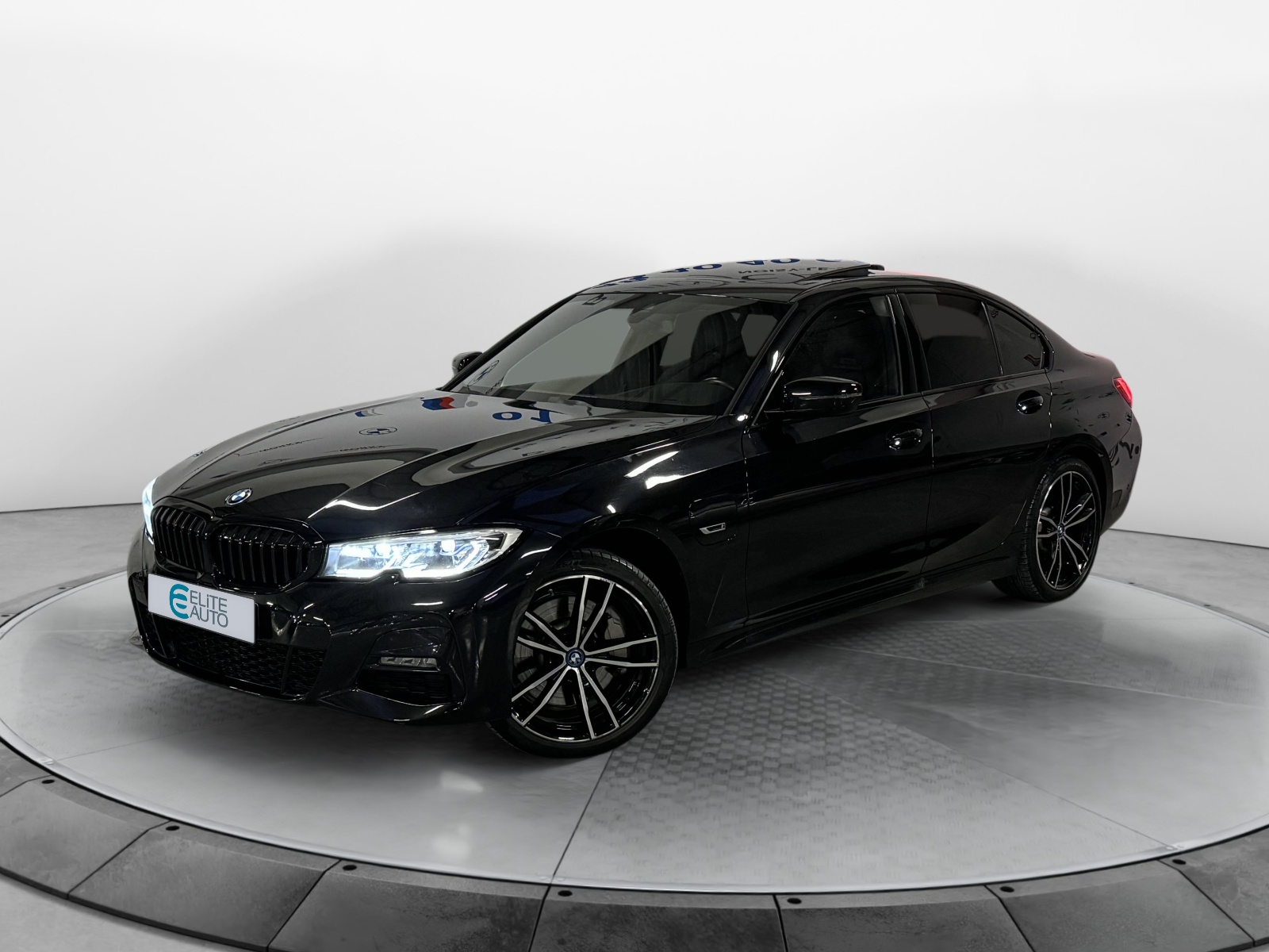 Acheter une bmw 330e xdrive 292 ch bva8 m sport d'occasion avec 49 ...