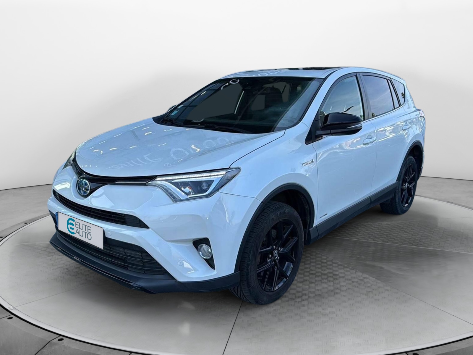 Toyota Rav4 hybride 2018 rav4 hybride 197ch 2wd